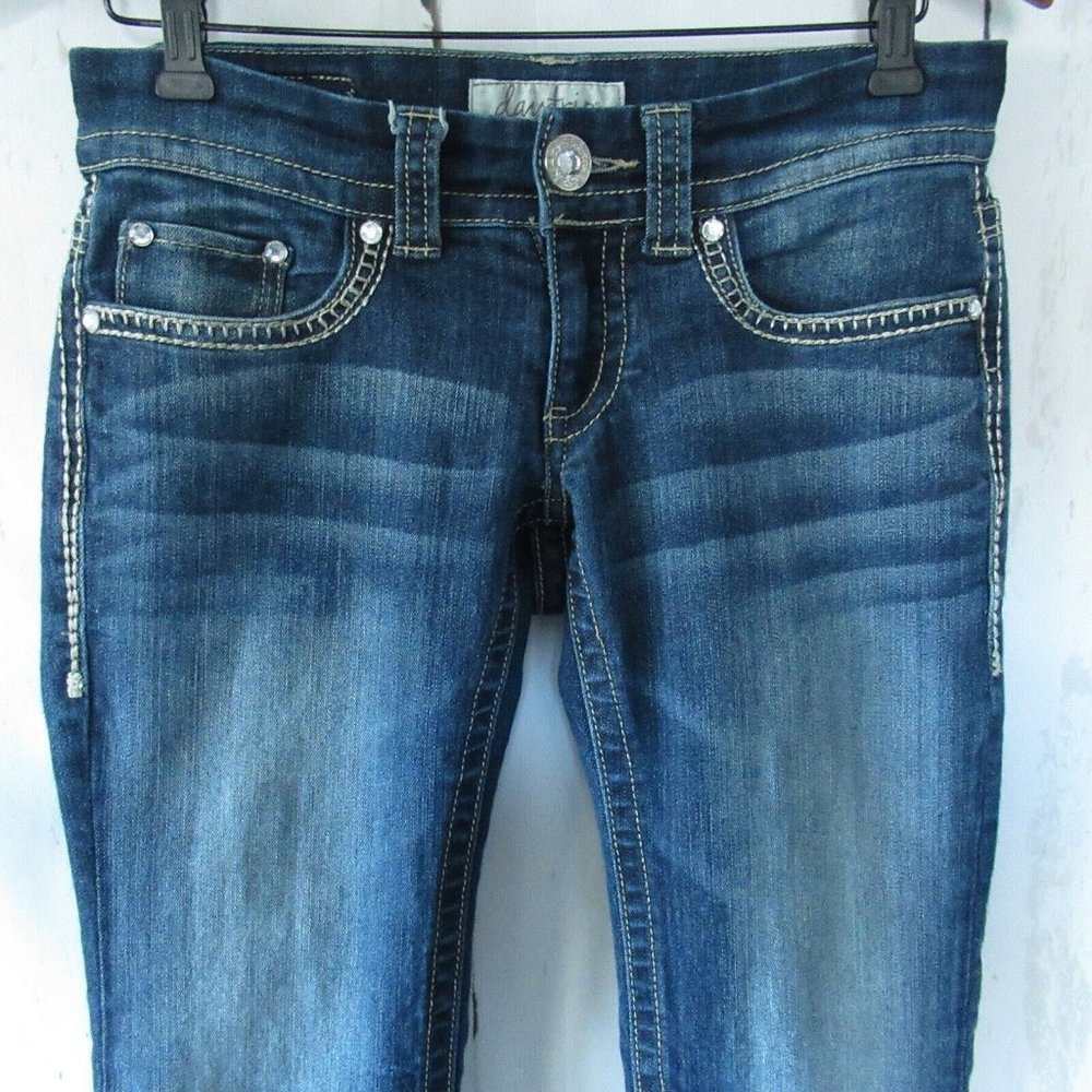 SOLDBuckle Daytrip Aquarius Flare Jeans Distressed - Picture 2 of 7